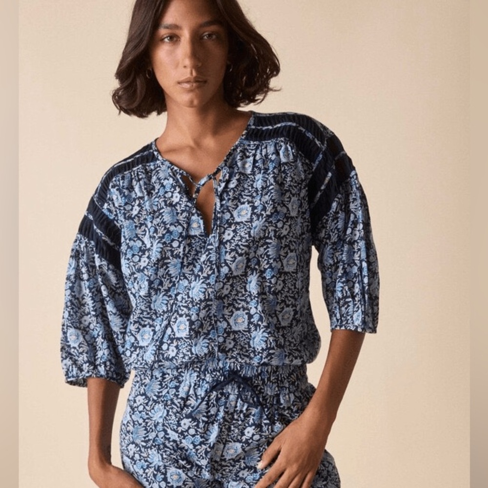 St Roche Hyperion Top in Navy Floral Size 8
